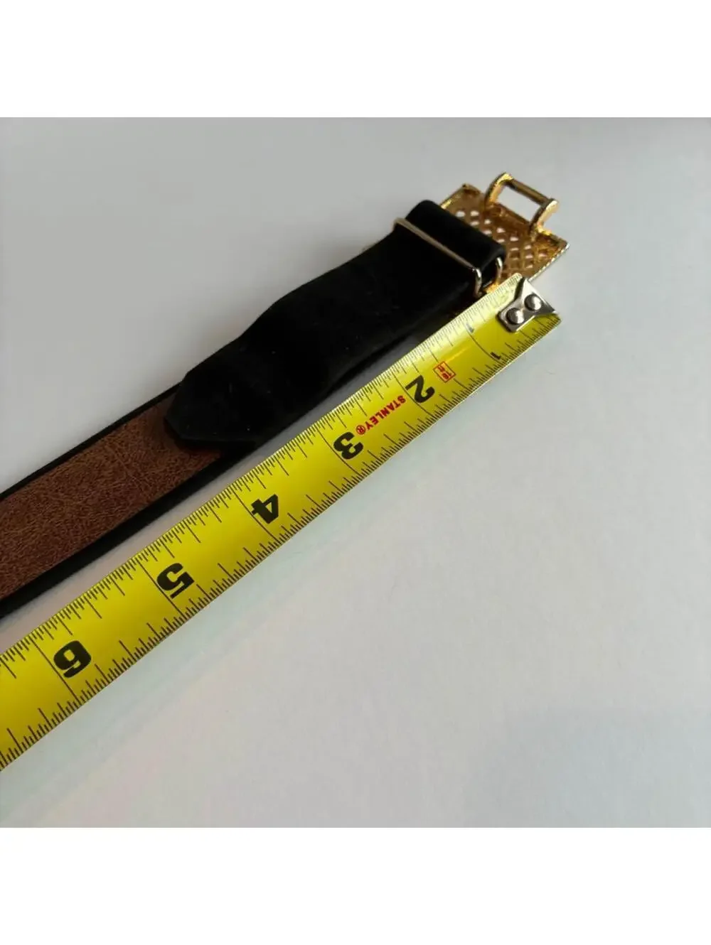 Vintage Paquette Gold Tone Mesh Buckle Belt Black Faux Suede Adjustable 29-32
